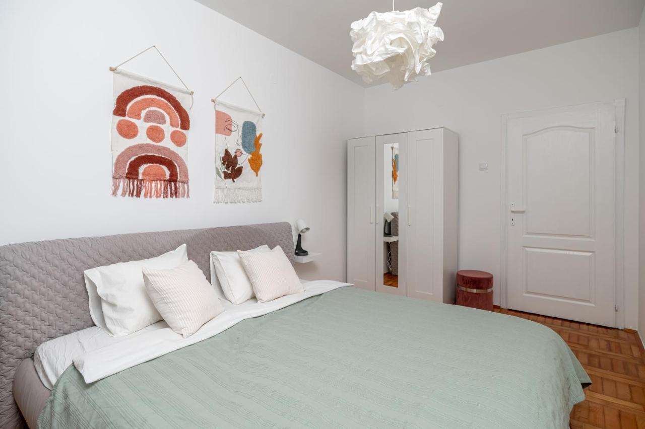 Aquarelle Apartment Суботиця Екстер'єр фото